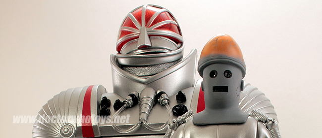 Michael Kilgarriff played the K1 Robot and the Cyber Controller